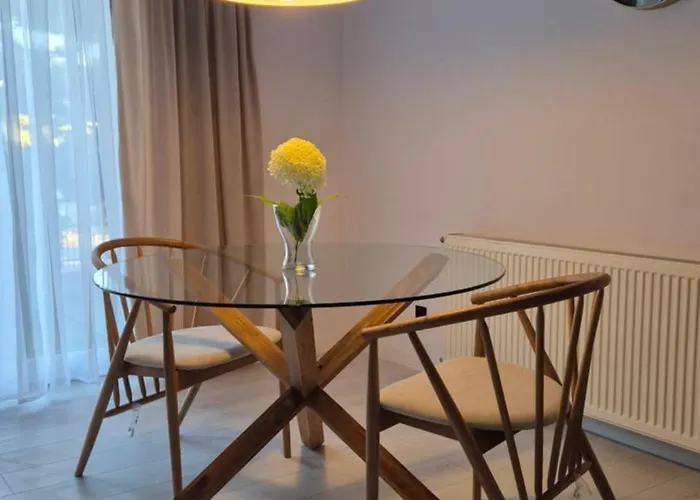 Bujowy אוסטראון